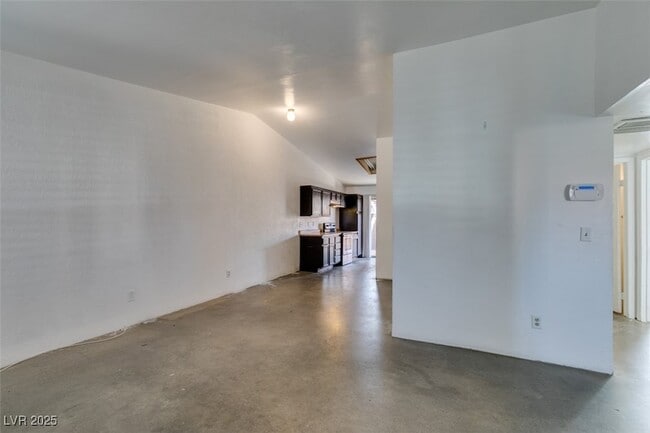 Building Photo - 1803 Discus Dr
