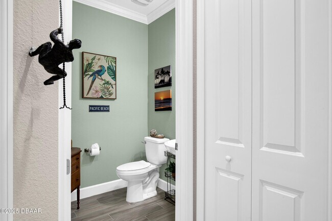 Building Photo - 245 Pop Top Ln