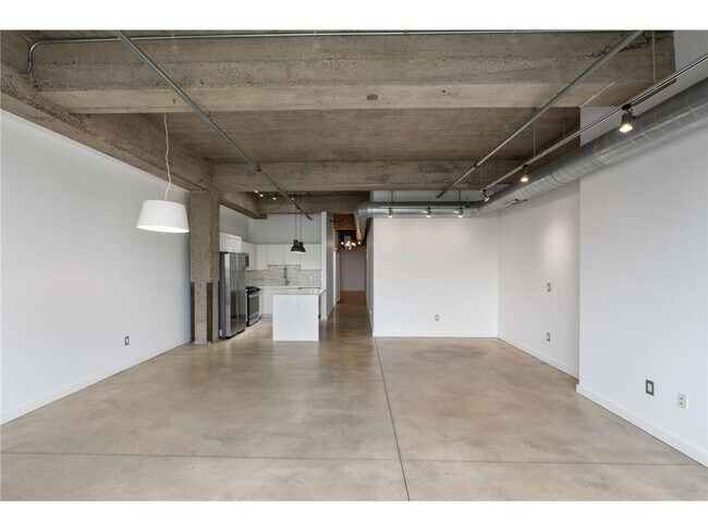 Building Photo - 901 N 3rd St