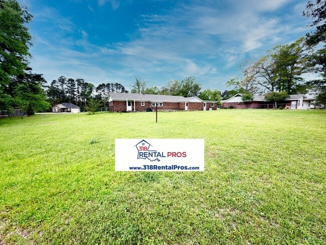 Building Photo - 4 Bed 3 Bath Home in Ruston!