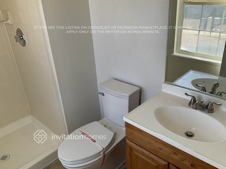 Building Photo - 875 Barn Owl Dr