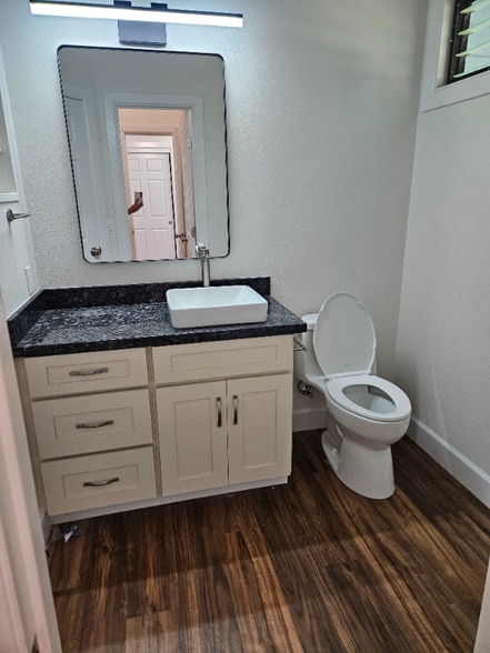 Building Photo - 140 Kaupea St