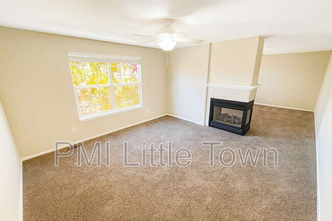 Building Photo - 4884 S Liverpool Ct