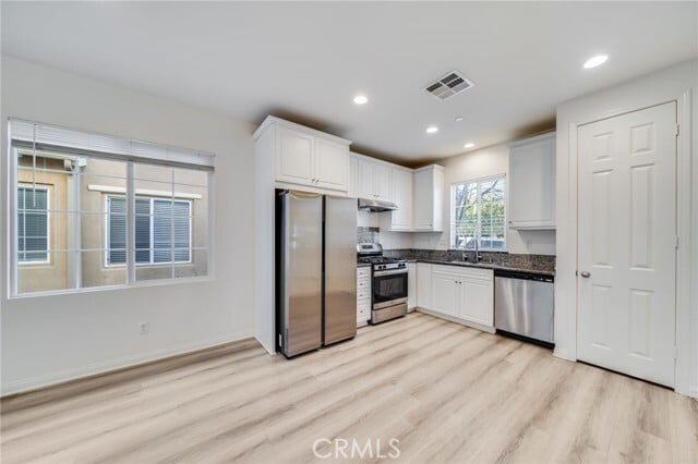 Building Photo - 8779 Celebration St