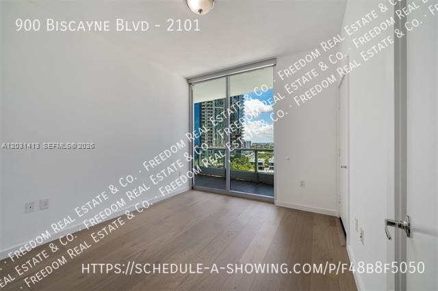 Building Photo - 900 Biscayne Blvd