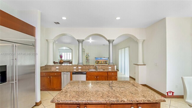 Building Photo - 7833 SW 194th Terrace