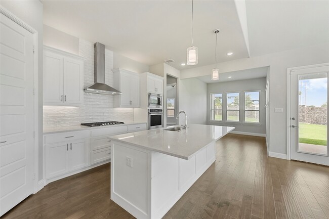 Building Photo - 12732 Cooper River Trl