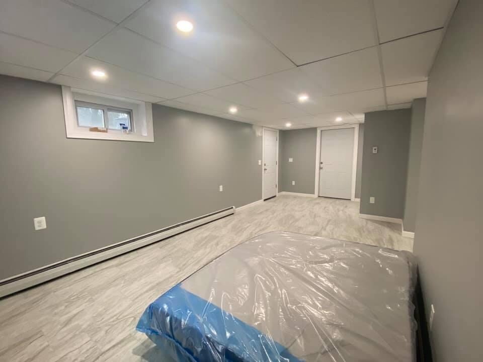 Bedroom toward entrance - 24 Riverdale Ave