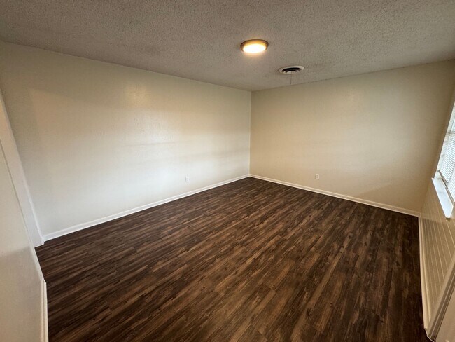 Building Photo - 4-Bedroom Home for Rent in Copperas Cove, TX