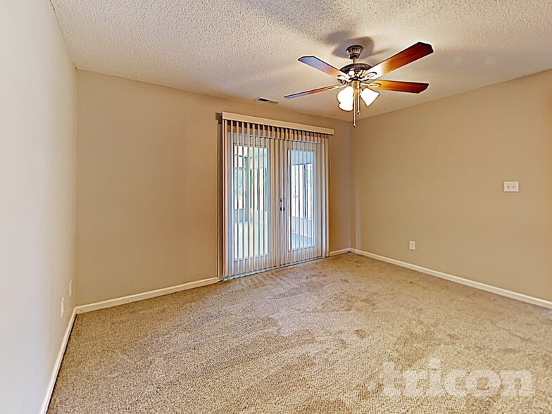 Building Photo - 4310 Windjammer Ct SW