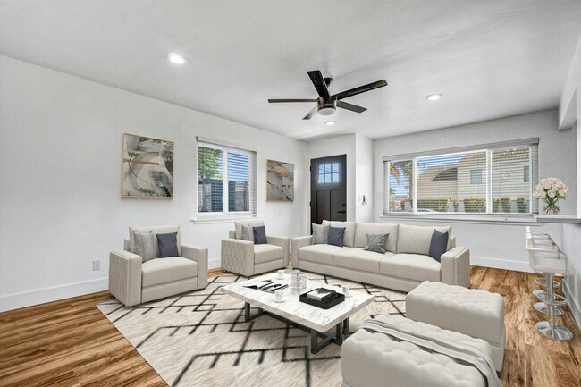 Building Photo - 8072 La Palma Dr