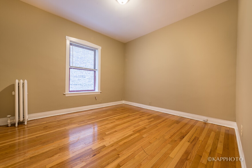 Bedroom #1 - 2651 N Mozart St