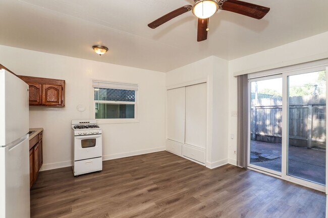 Building Photo - 2107MONTGOMERYDRIVE (L)