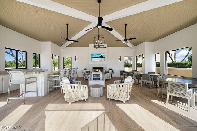 Building Photo - 4875 Pelican Colony Blvd