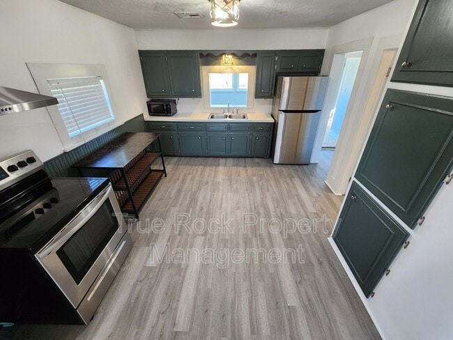 Building Photo - 22290 County Rd 3499