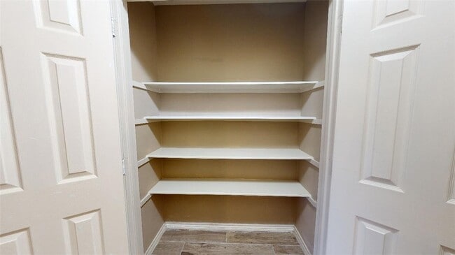 Building Photo - 2324 Trace Meadows