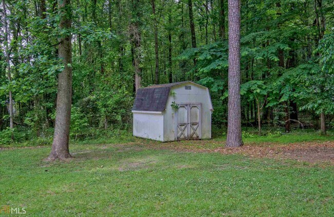 Building Photo - 208 Wysteria Ct