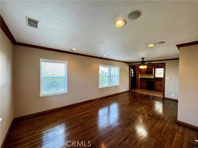 Building Photo - 14414 Studebaker Rd