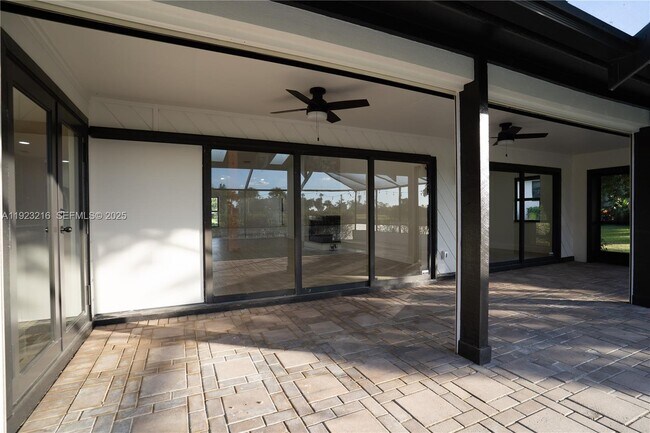 Building Photo - 16701 Bobcat Dr