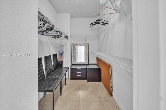 Building Photo - 2501 S Ocean Dr