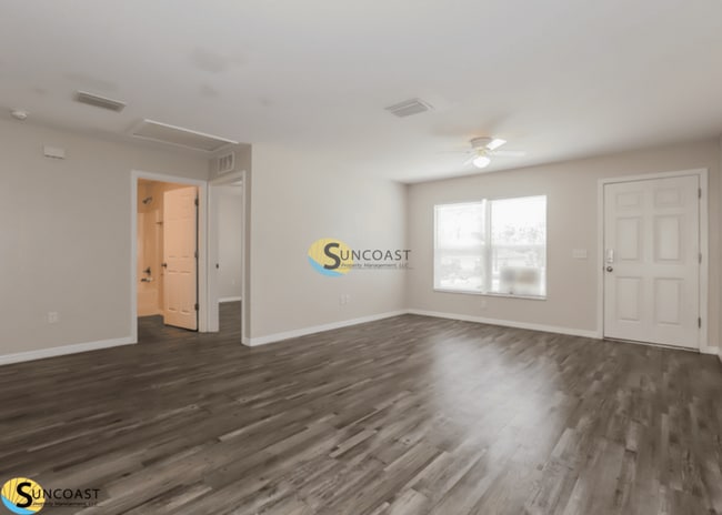 Building Photo - 8024 Juniper Rd