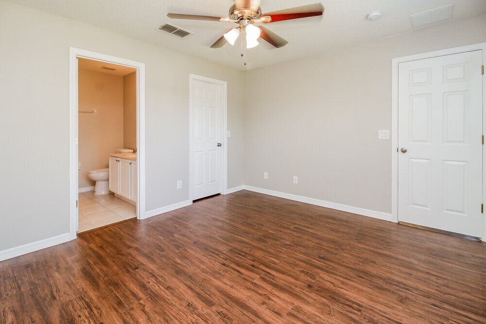 Building Photo - 2100 Mallard Creek Cir