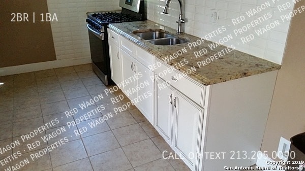 Building Photo - 236 E Dullnig Ct