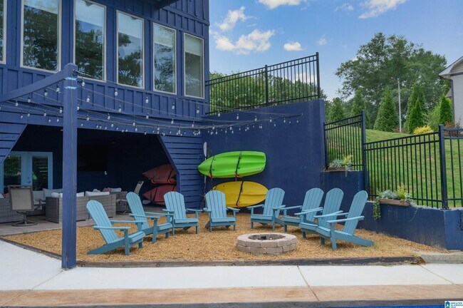 Building Photo - 346 Bridgeview Rd