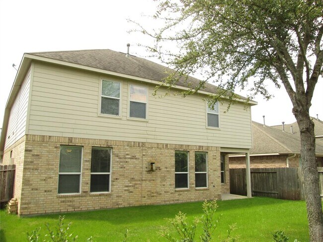 Building Photo - 6223 Summerfield Glade Ln