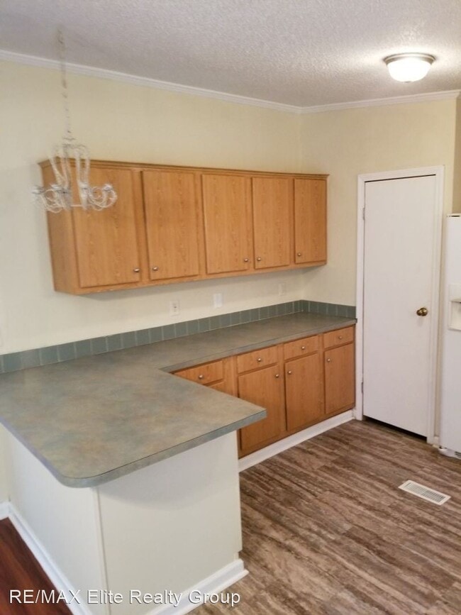Building Photo - 3 br, 2 bath House - 213 Petteway Drive
