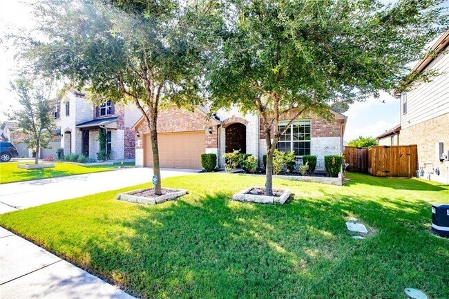 Building Photo - 3409 De Torres Cir