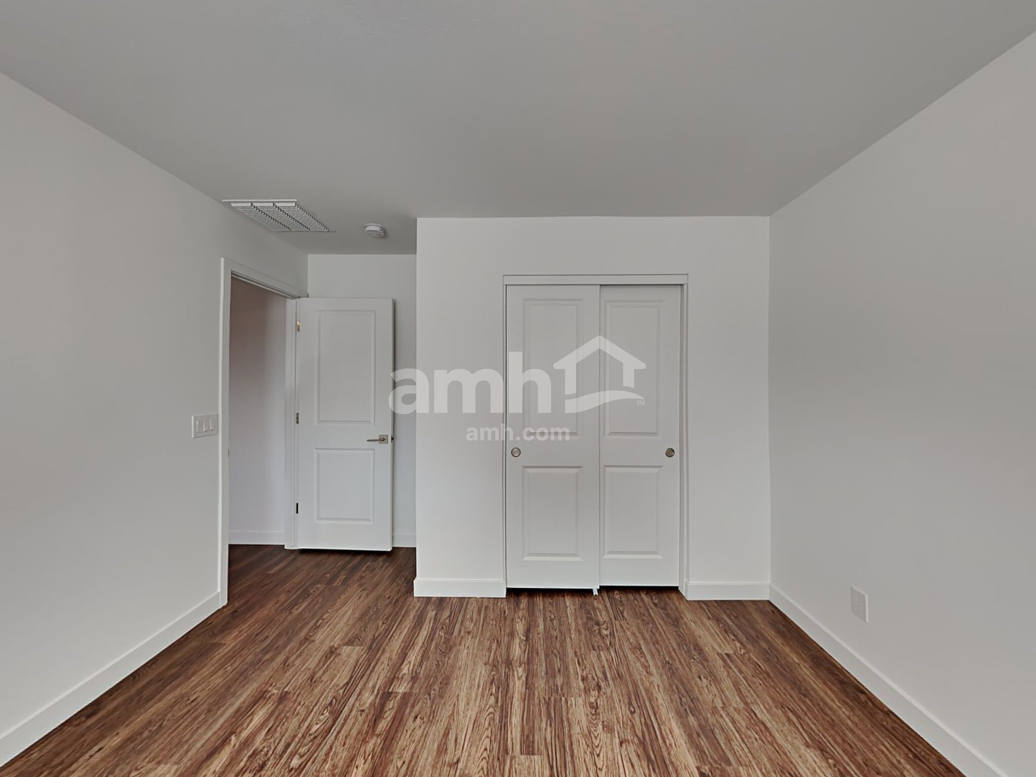 Building Photo - 10526 W Atlantis Wy