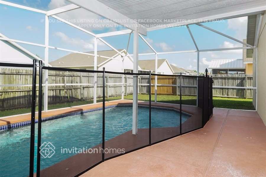 Building Photo - 658 Cornwallis Dr
