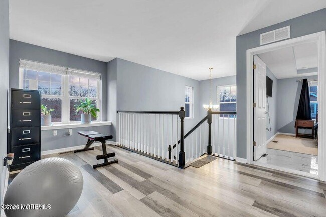 Building Photo - 52 Rockingham Way