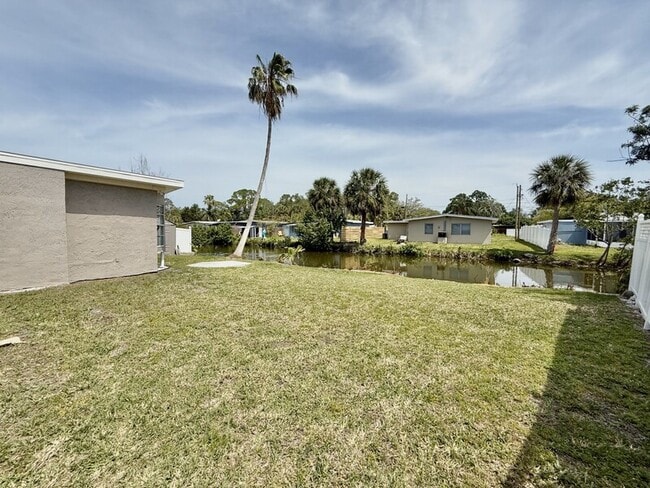 Building Photo - 5045 Osprey Ln
