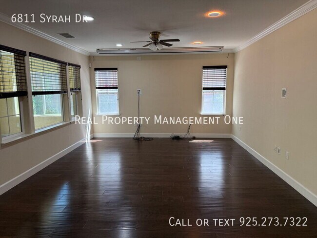 Building Photo - 6811 Syrah Dr