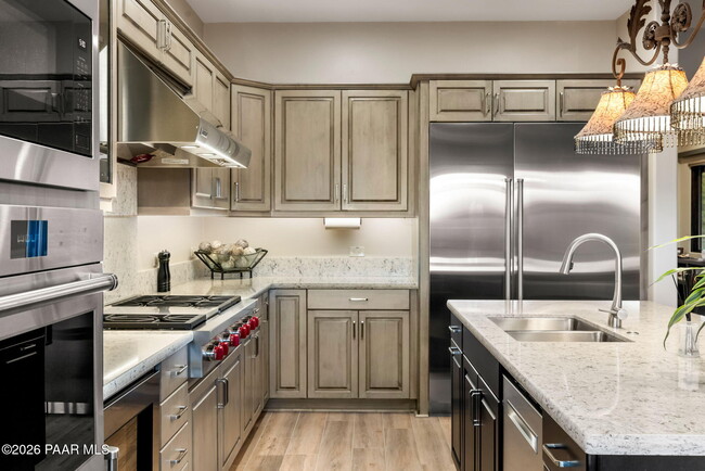 Building Photo - 5885 West St