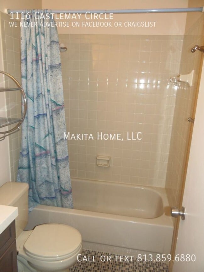 Building Photo - 1116 Castlemay Cir