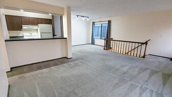 Building Photo - 70 Twilight Dr