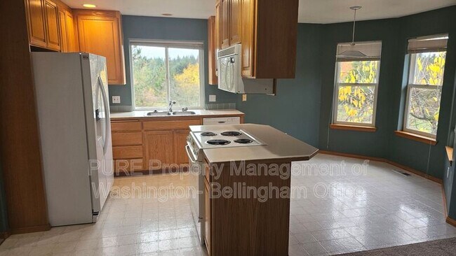 Building Photo - 3800 Megan Ln