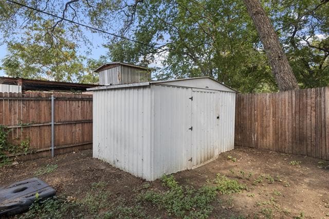 Building Photo - 5331 Gurley Ave