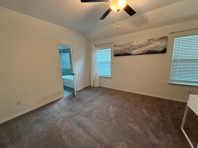 Building Photo - Great 3 bedroom in Providence Village Ask about the Move In Special!!