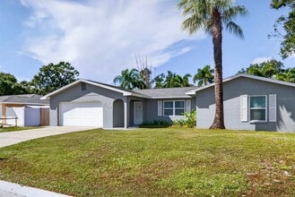 Building Photo - 3044 Golden Rain Dr