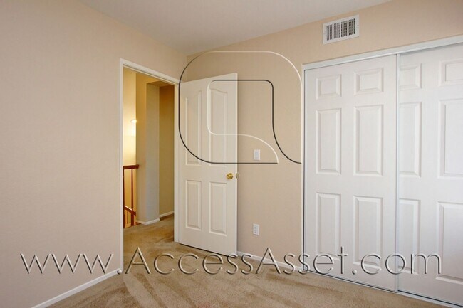 Building Photo - 28258 Inspiration Lake Dr
