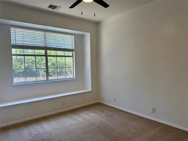 Building Photo - 11112 Marden Ln