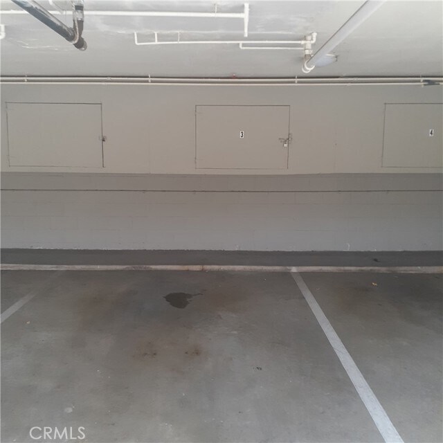 Building Photo - 2502 Manhattan Beach Blvd