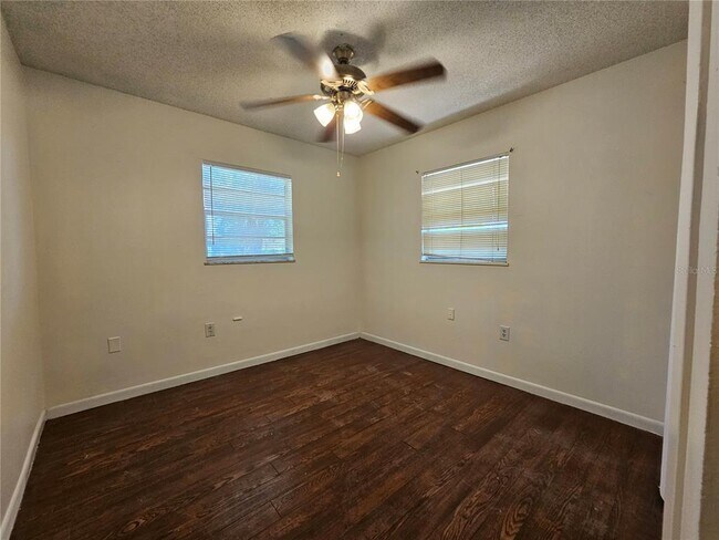 Building Photo - 5550 St Joseph Blvd