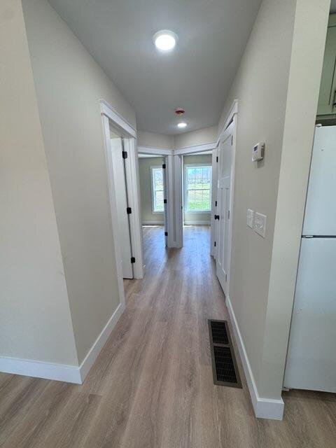 Building Photo - 809 Hillcrest Dr