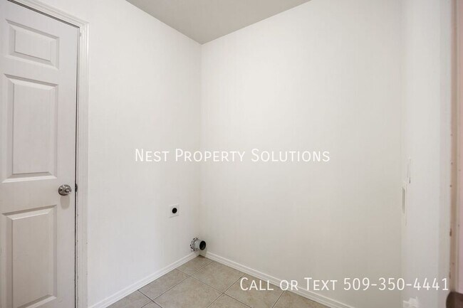 Building Photo - 440 Laguna Dr