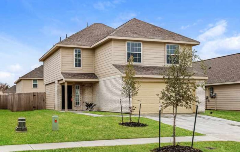 Building Photo - 8601 Wilkins Oaks Dr